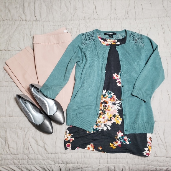 89th & Madison Sweaters - 🛍 Lace Cardigan